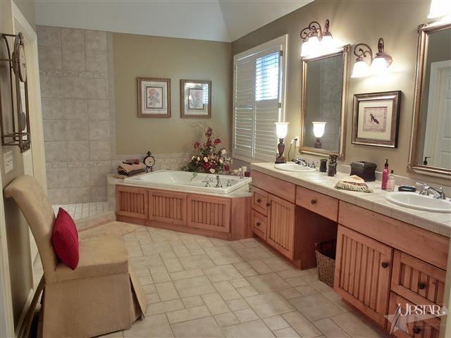 15614 Tawney Eagle Cv, Huntertown, IN 46748 photo 21