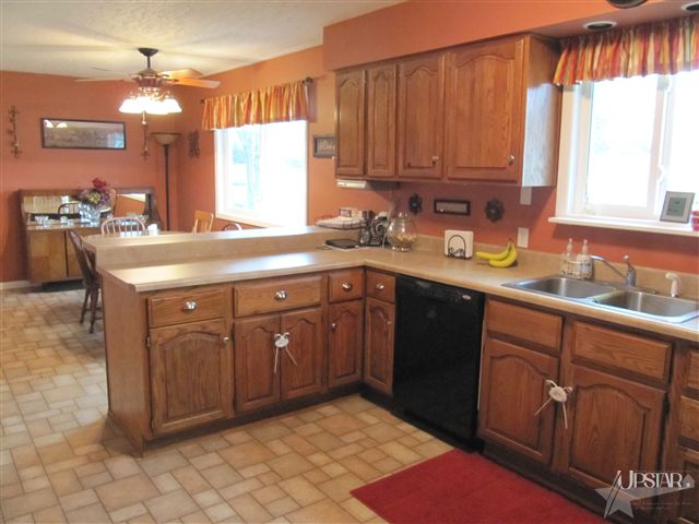 4714 W Wallen Rd, Fort Wayne, IN 46818 photo 9