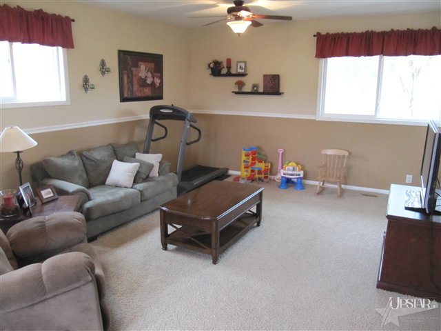 4714 W Wallen Rd, Fort Wayne, IN 46818 photo 4