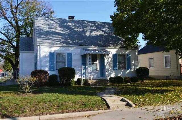 2101 Cozy Ct, Fort Wayne, IN 46802 photo 1