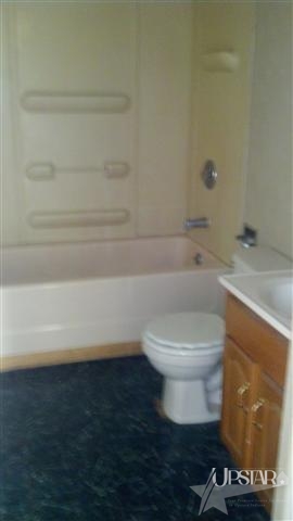 2726 Winch St, Fort Wayne, IN 46803 photo 8