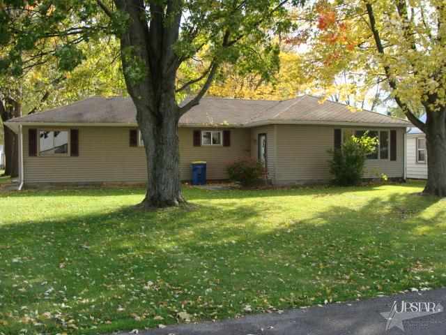 1308 W Washington St, Bluffton, IN 46714 photo 1