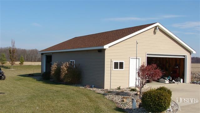 9205 Maples Rd, Fort Wayne, IN 46816 photo 2