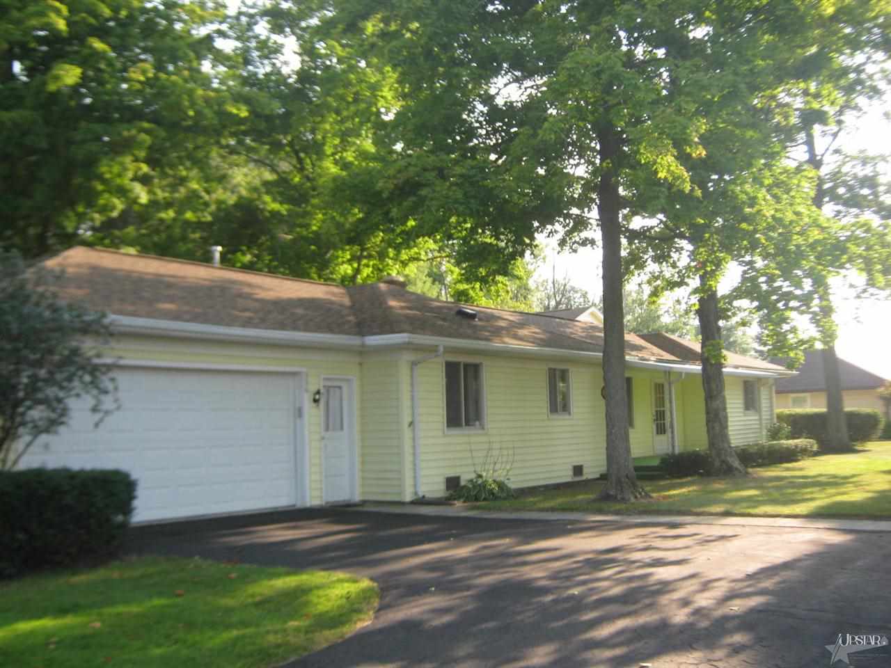 336 E Dustman Rd, Bluffton, IN 46714 photo 4