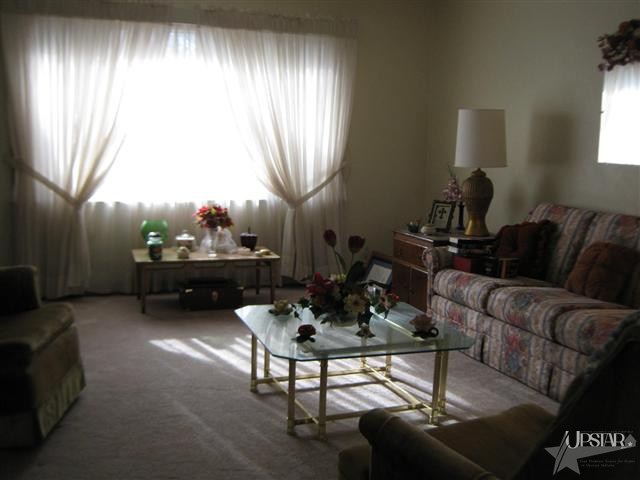 336 E Dustman Rd, Bluffton, IN 46714 photo 5
