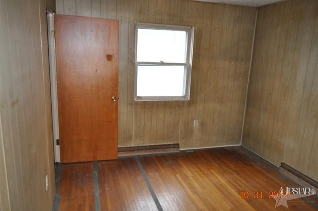 205 N Railroad St, Geneva, IN 46740 photo 8