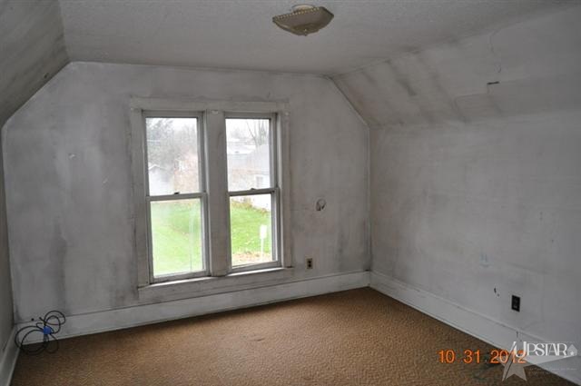 205 N Railroad St, Geneva, IN 46740 photo 16