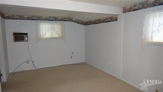 516 E Main St, Portland, IN 47371 photo 10
