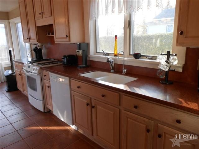 169 W Third St, Roanoke, IN 46783 photo 8
