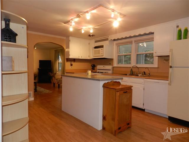 1216 Ashley Ave, Fort Wayne, IN 46825 photo 5