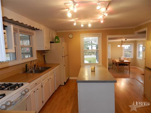 1216 Ashley Ave, Fort Wayne, IN 46825 photo 6