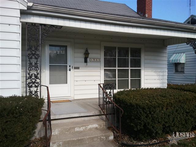 1907 Glenwood Ave, Fort Wayne, IN 46805 photo 2