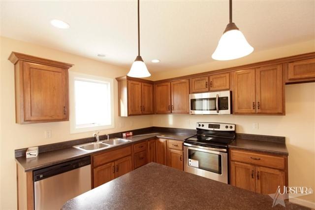 4502 Haney Ct, New Haven, IN 46774 photo 3