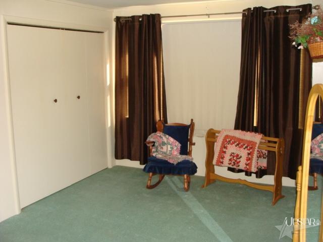 701 N Wayne St, Warren, IN 46792 photo 13
