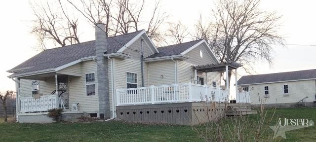 237 N 300 E, Albion, IN 46701 photo 1