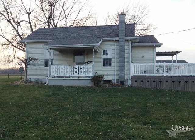 237 N 300 E, Albion, IN 46701 photo 2