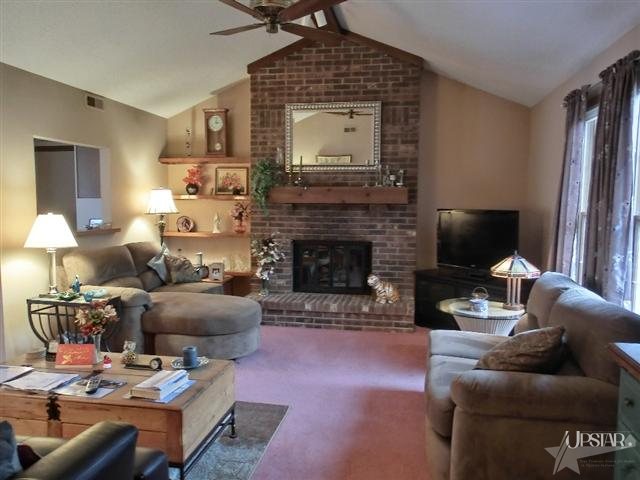 6120 Crofton Dr, Fort Wayne, IN 46835 photo 3