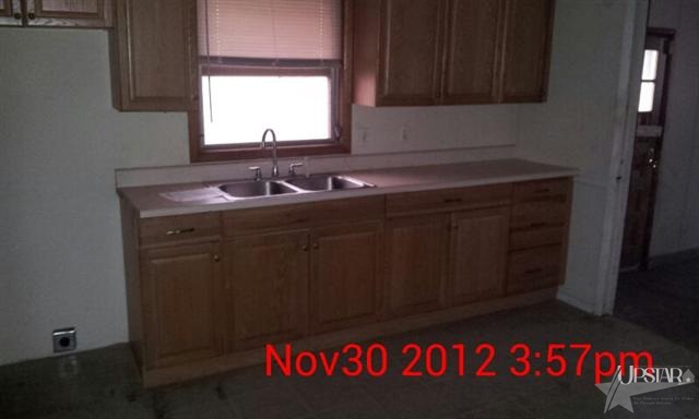 5530 Winter St, Fort Wayne, IN 46806 photo 2