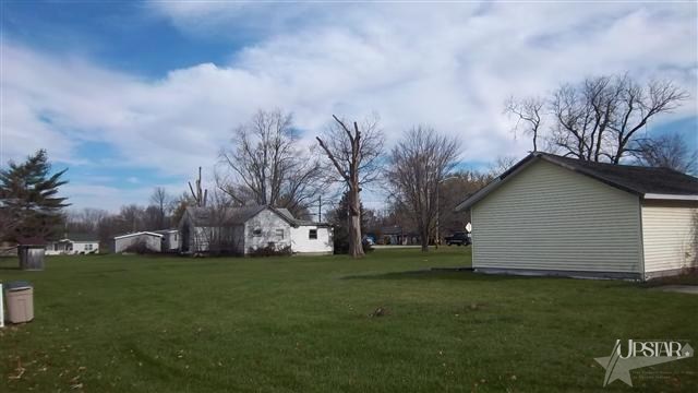 1750 Etna Ave, Huntington, IN 46750 photo 4