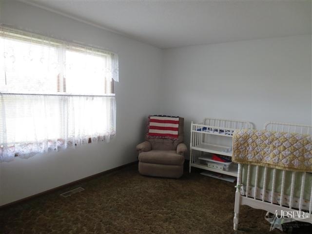 1409 Canterbury Dr, Decatur, IN 46733 photo 9