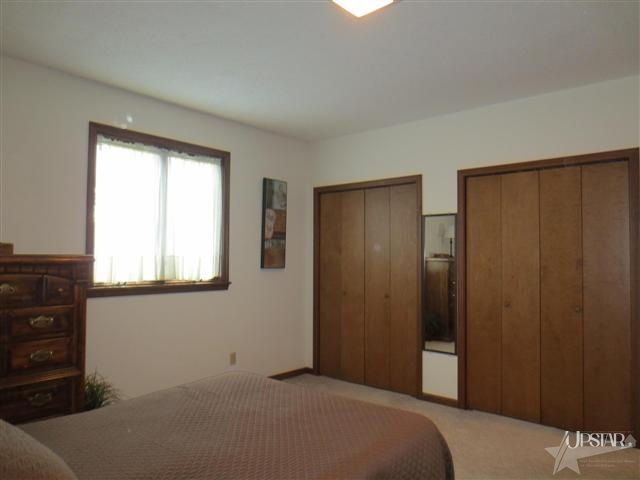 1409 Canterbury Dr, Decatur, IN 46733 photo 7