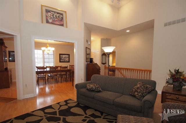 9410 Watergrove Trl, Fort Wayne, IN 46825 photo 11