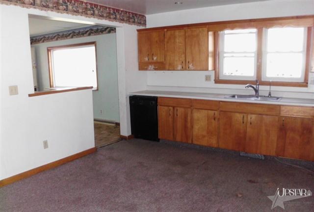 608 E Franklin St, Huntington, IN 46750 photo 6
