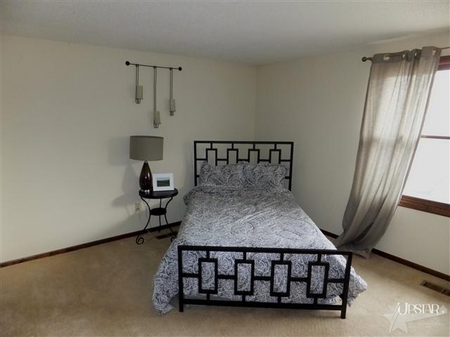910 Crowder Ct, Fort Wayne, IN 46825 photo 5