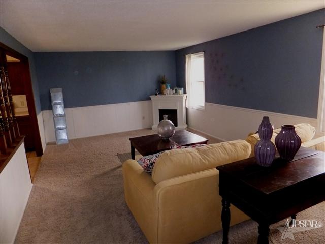 910 Crowder Ct, Fort Wayne, IN 46825 photo 3