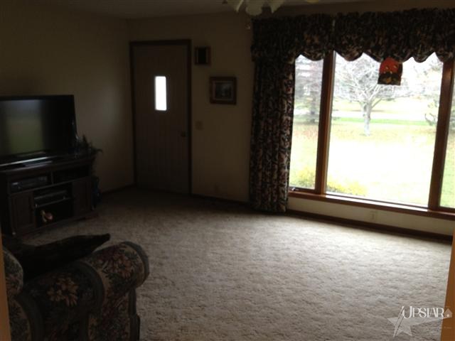 6099 N 550 E, Churubusco, IN 46723 photo 11