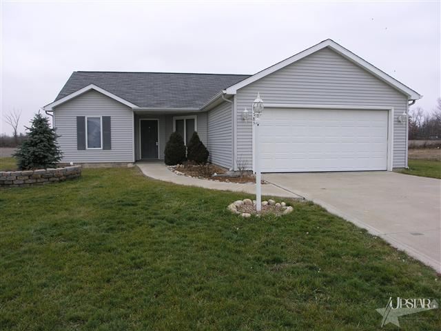 785 Plank Rd, Waterloo, IN 46793 photo 1