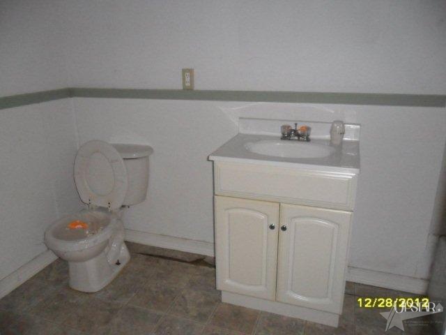 8304 Trentman Rd, Fort Wayne, IN 46816 photo 9