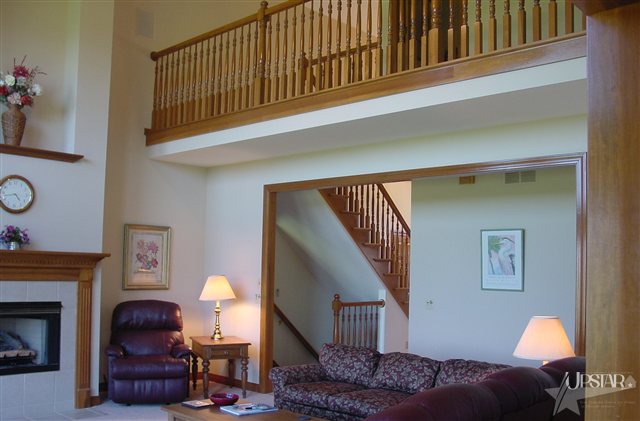 8529 Greyhawk Dr, Fort Wayne, IN 46835 photo 8