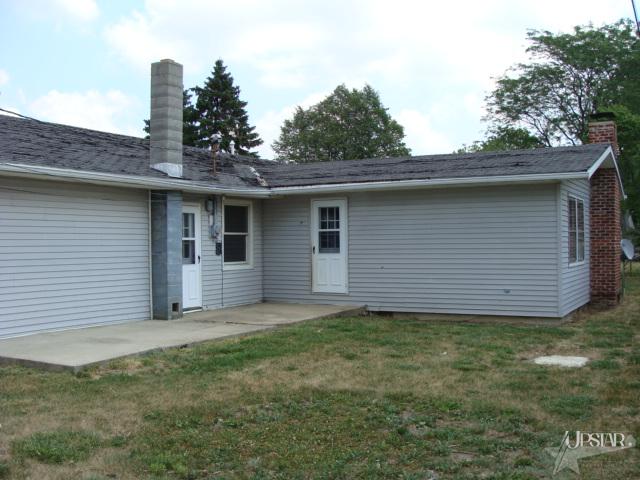 120 E 100 S, Bluffton, IN 46714 photo 3