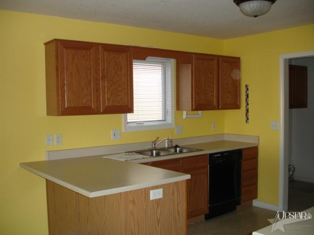 6909 Creekwood Trl, Fort Wayne, IN 46835 photo 8