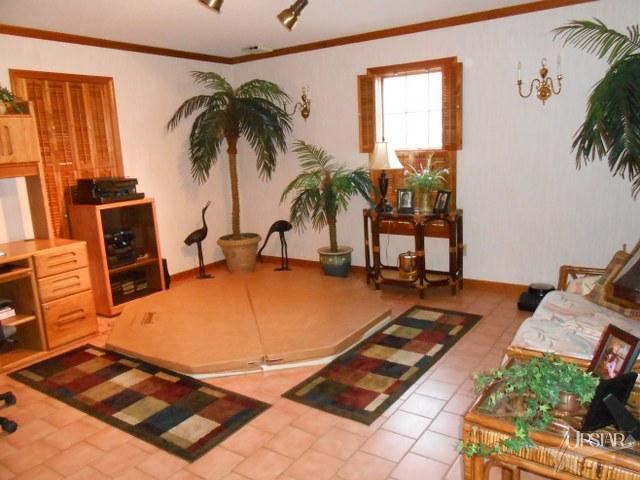 1600 E Kammerer Rd, Kendallville, IN 46755 photo 10