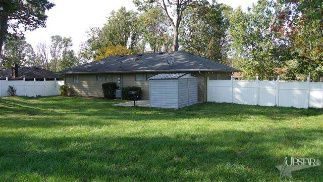 3360 Eastwood Dr, Fort Wayne, IN 46805 photo 2