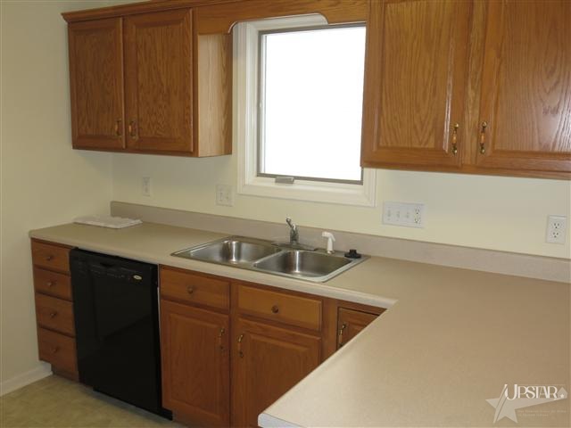 6831 Creekwood Trl, Fort Wayne, IN 46835 photo 11