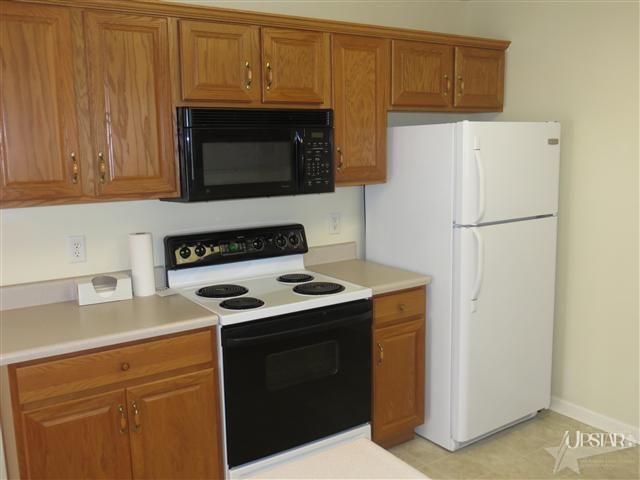 6831 Creekwood Trl, Fort Wayne, IN 46835 photo 10