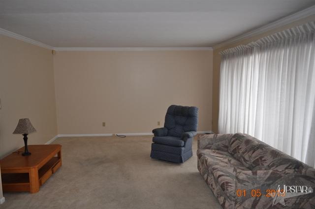 6201 Sharon Dr, Fort Wayne, IN 46825 photo 4