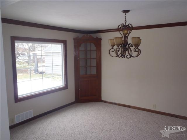 531 Elnora Dr, Fort Wayne, IN 46825 photo 6