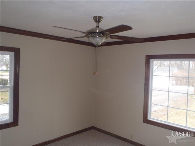 531 Elnora Dr, Fort Wayne, IN 46825 photo 10