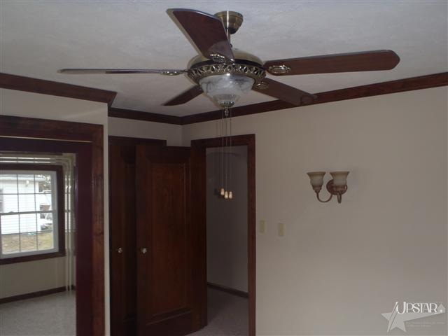 531 Elnora Dr, Fort Wayne, IN 46825 photo 11