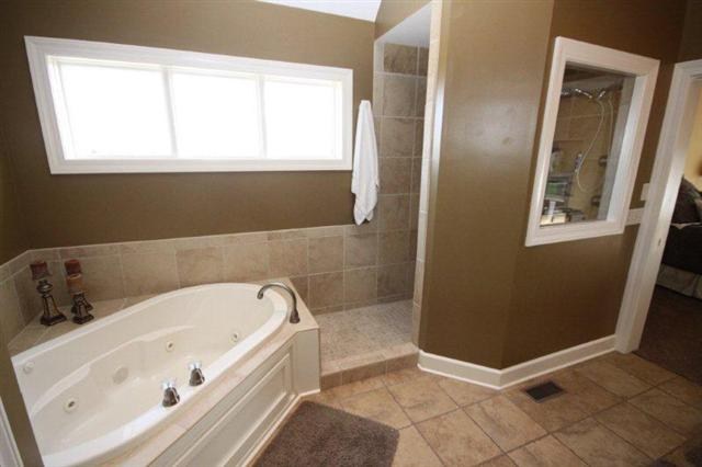 13421 Paperbark Trl, Fort Wayne, IN 46814 photo 12