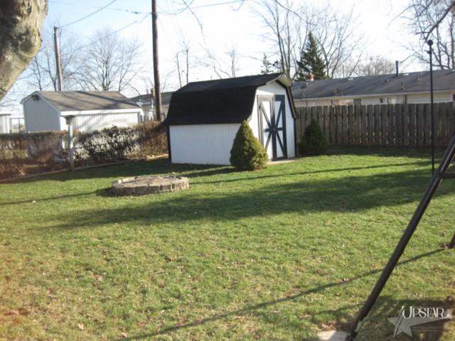 1547 Darby Ln, New Haven, IN 46774 photo 17