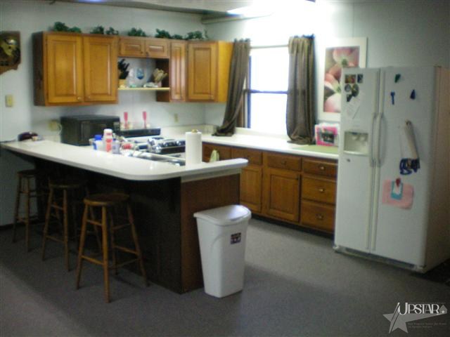 17233 Lochner Rd, Spencerville, IN 46788 photo 13