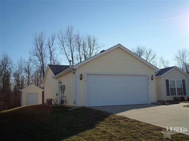 9612 Yuma Dr, Fort Wayne, IN 46825 photo 1