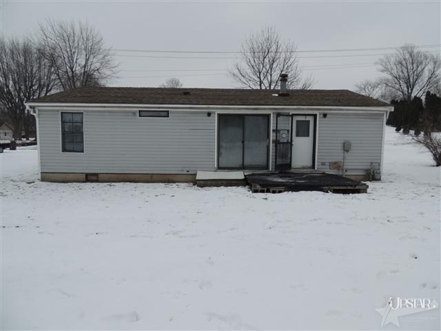 206 Bowery St, Ligonier, IN 46767 photo 4