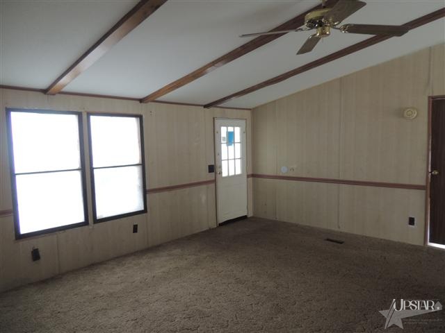 206 Bowery St, Ligonier, IN 46767 photo 8