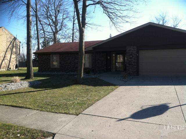 10608 Longwood Dr, Fort Wayne, IN 46845 photo 1